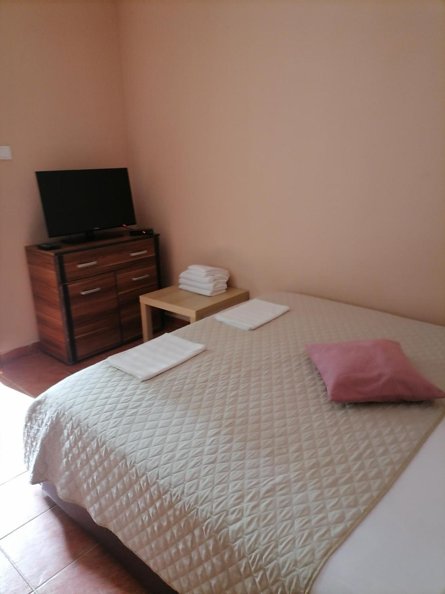 Ant Apartament