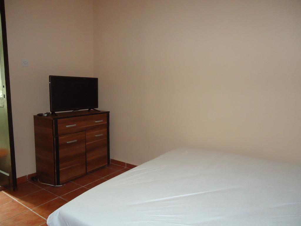 Apartament Ant